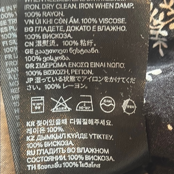 Black and White Flutter Sleeve Midi Sundress - Picture 10 of 10